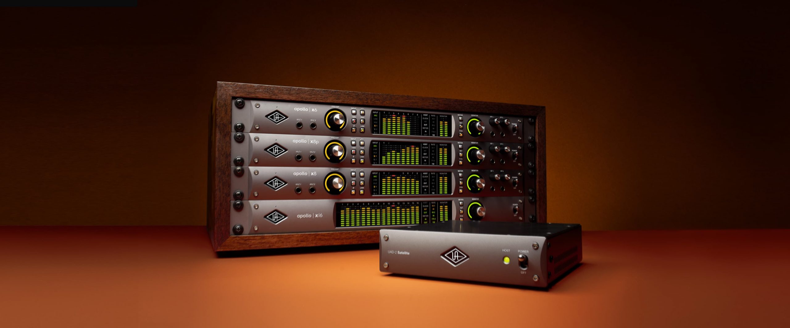 「UAD Apollo」対象製品を購入すると「UAD-2 アクセラレーター」が必ずもらえる!